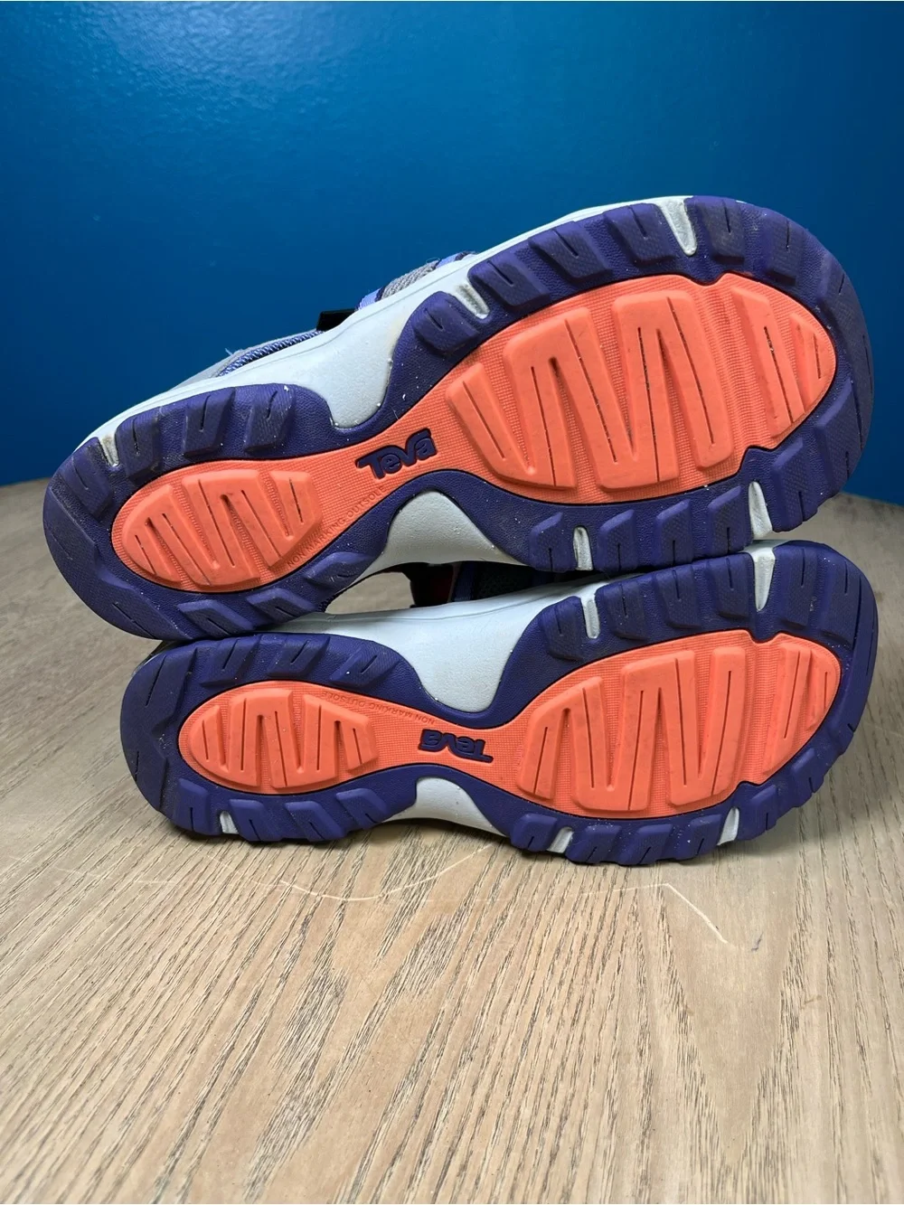 TEVA Kid’s Manatee Sport Sandals Closed Toe Water Shoes Size 5 Outdoor Hiking
